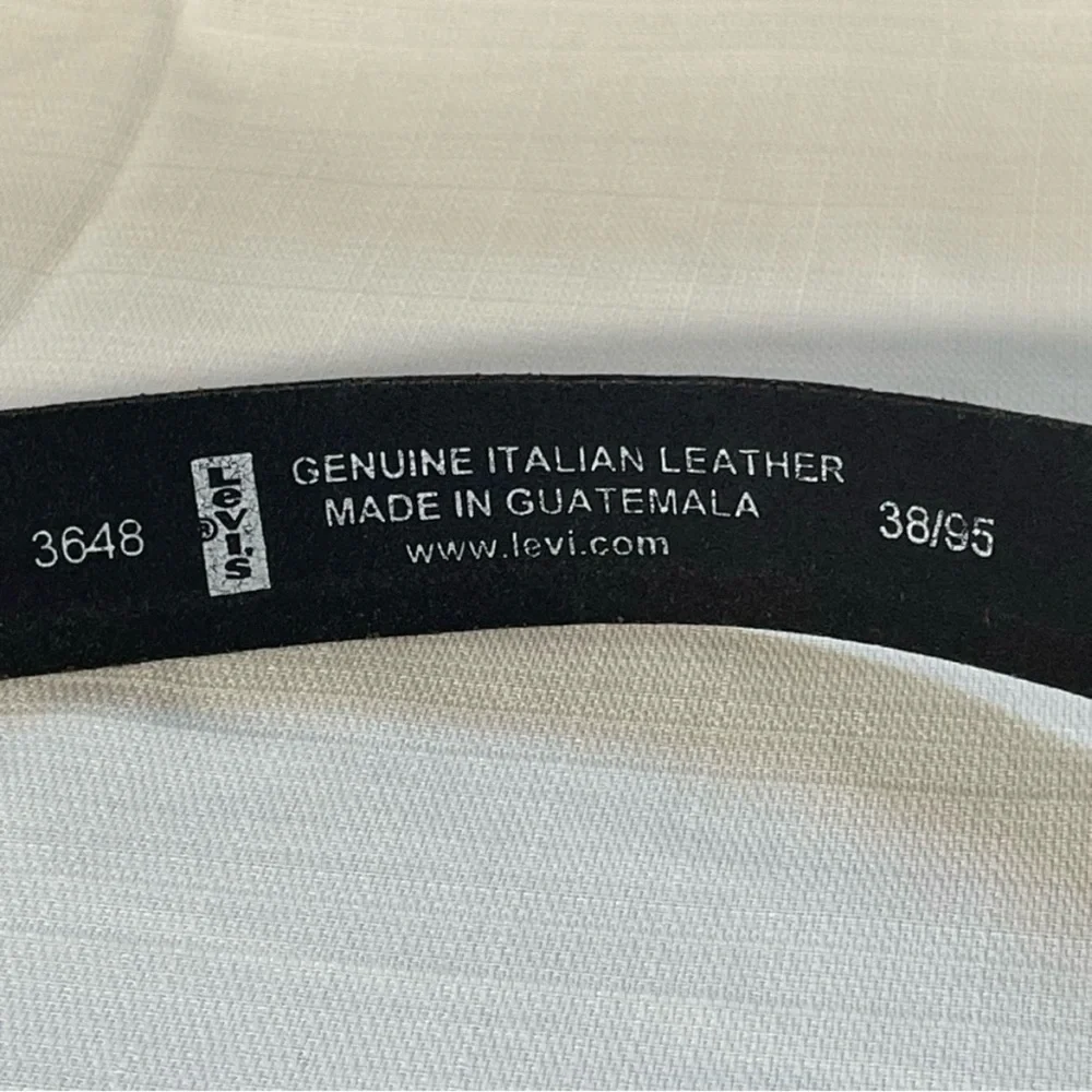 Levi’s Black Italian Leather‎ Belt